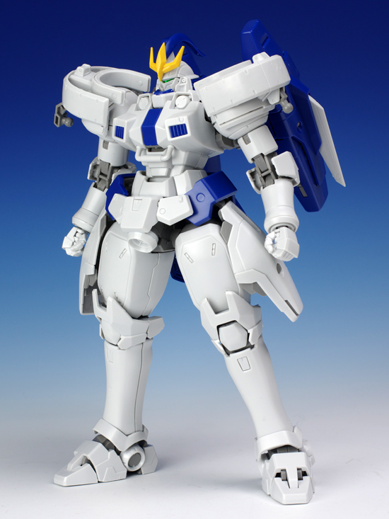 MG トールギスⅢ ガンプラ-