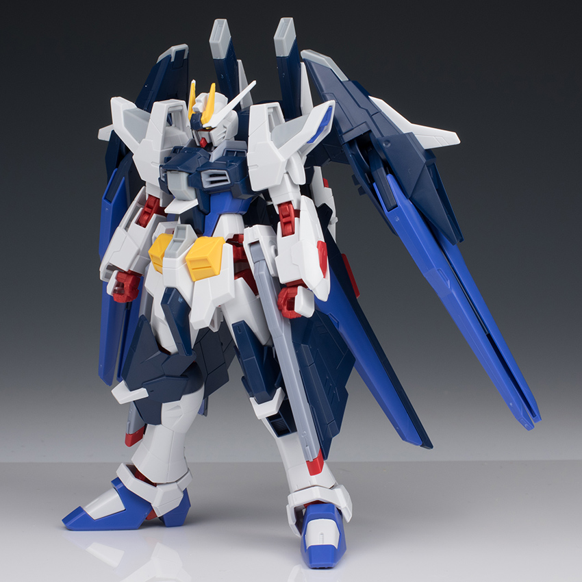 バンダイ HGBF 1／144 アメイジングストライクフリーダムガンダム - 模型