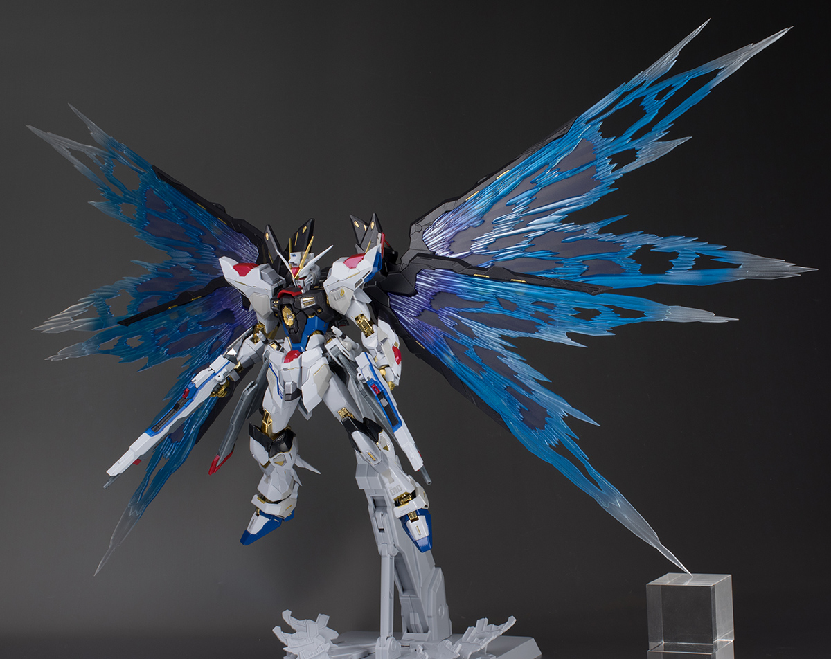 ○新品○METAL BUILD ストライクフリーダムガンダム 光の翼オプション ...