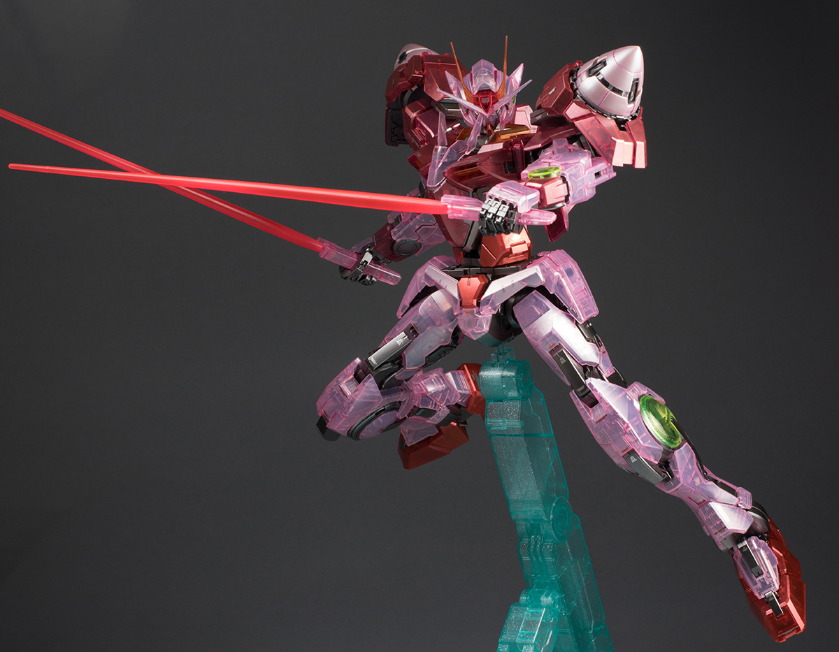 PG トランザムライザー ガンプラ 完成品 ダブルオーライザー