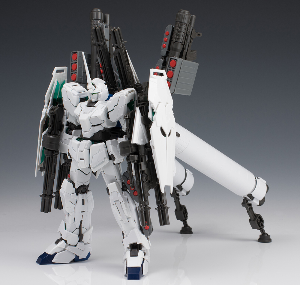 大注目 【未組立】RG 1/144 フルアーマー・ユニコーンガンダム