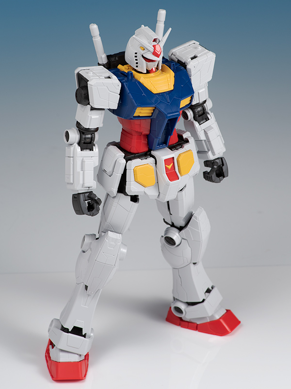 ガンプラ 完成品 1/100 RX-78F00横浜ガンダム 全塗装 - 模型/プラモデル