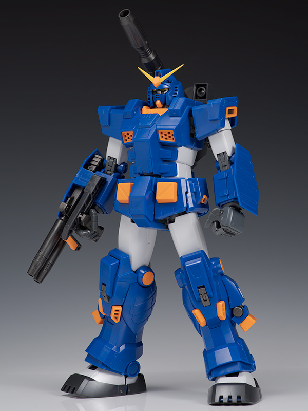 MG1/100 フルアーマーガンダム ブルーカラーver. プレミアムバンダイ 