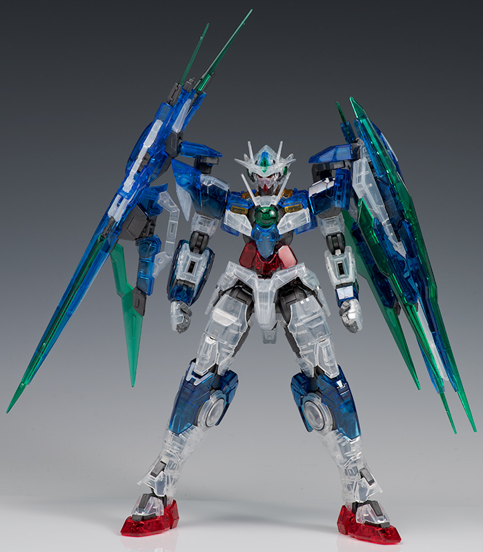 RG ガンダムベース限定 ダブルオークアンタ フルセイバー［クリア