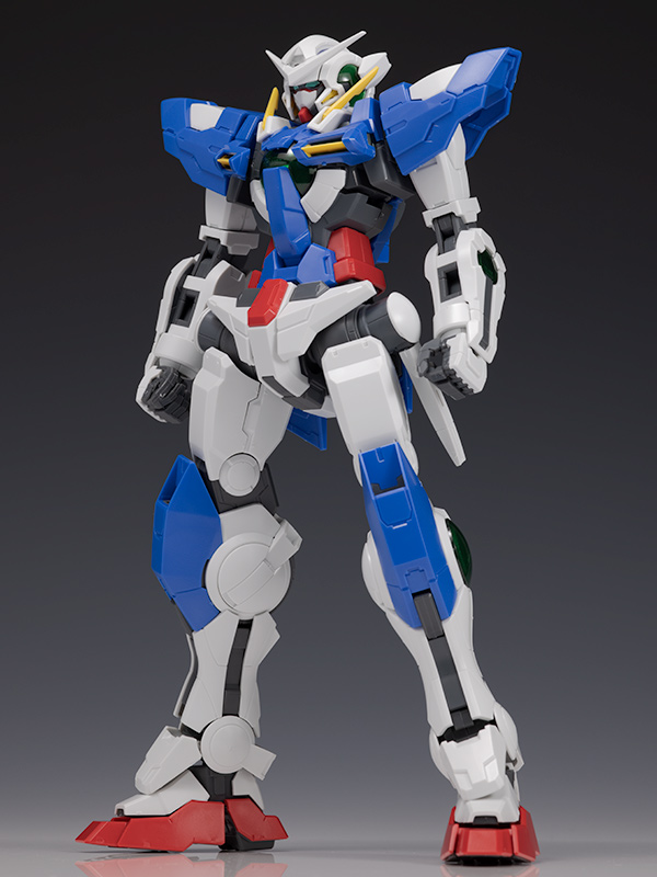 最新作格安1/100 GN-001 ガンダムエクシア 塗裝完成品 完成品