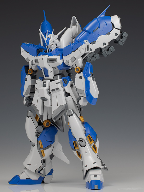 ガンプラ ハイニューガンダム RG - 家具