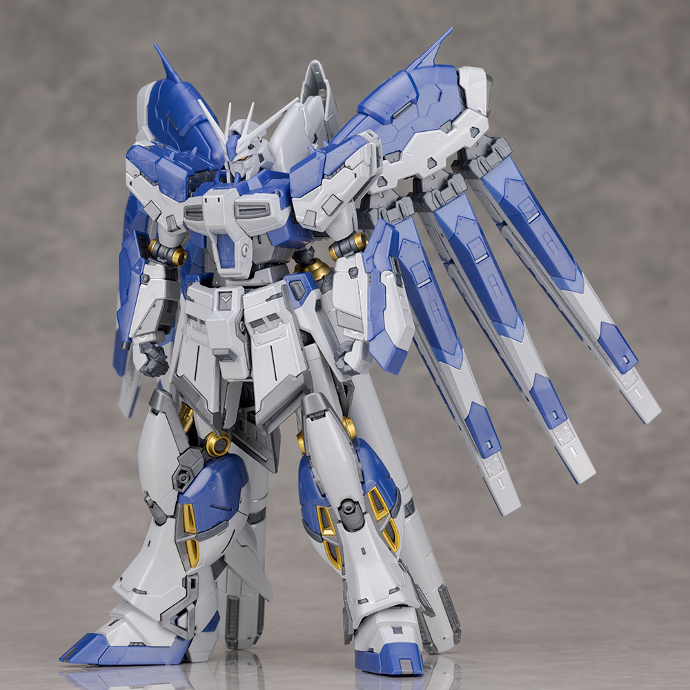 RG HI-v ガンダム チタニウムフィニッシュ-